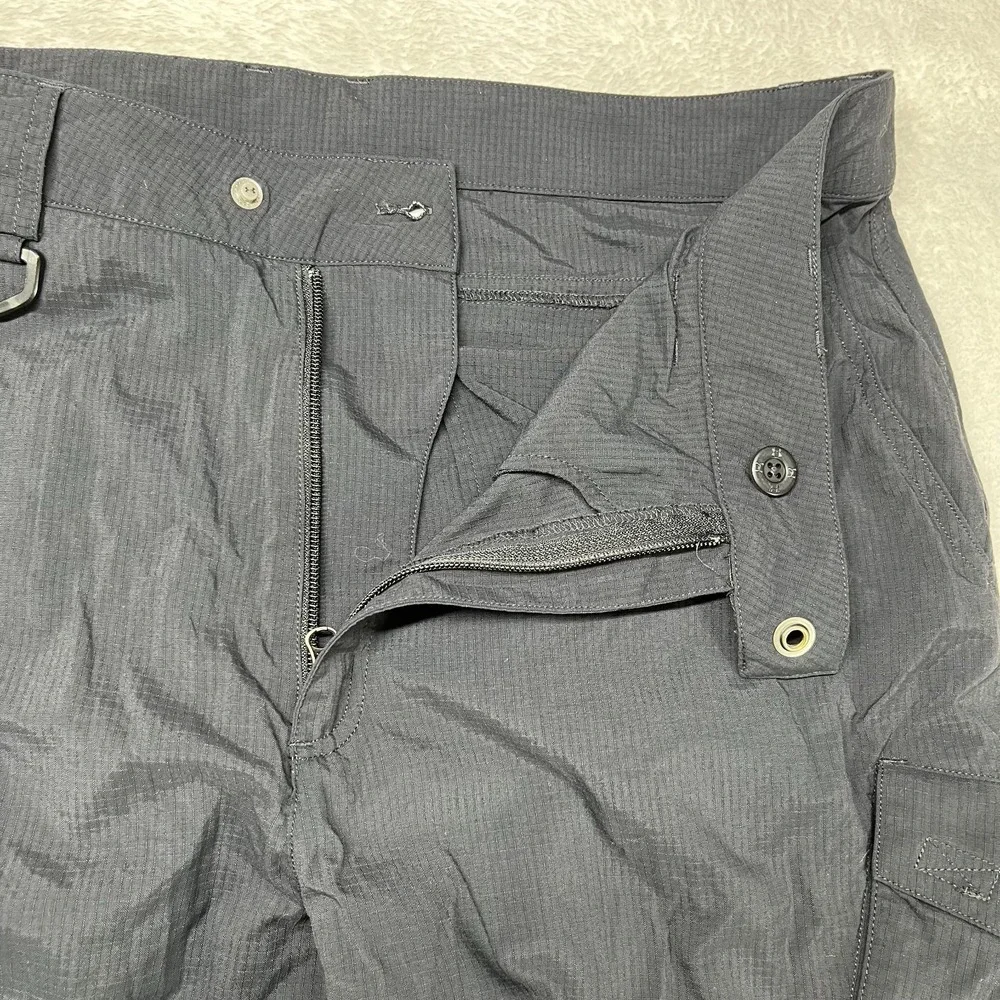 Under‎ Armour Cargo Pants Men's Black Nylon Ripstop High Rise Tactical - 38X29.5